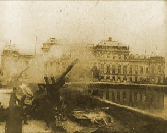 At the upper castle Belvedere in the last days of war 1945.